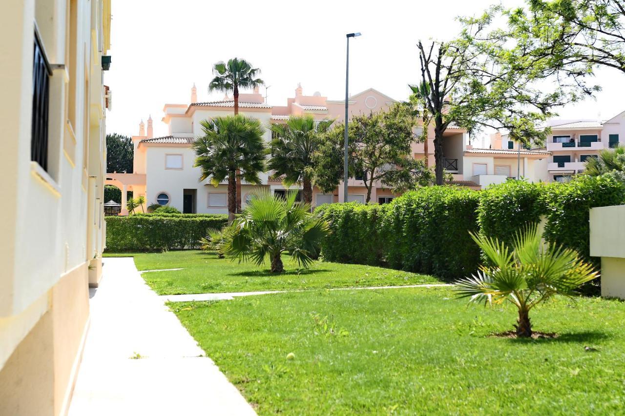 Pool And Garden Village-Near Beach Albufeira Exterior photo